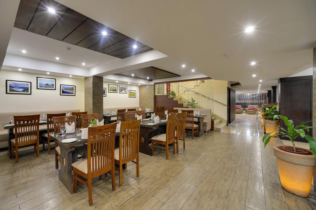 Cygnett Inn Repose Guwahati Exterior foto